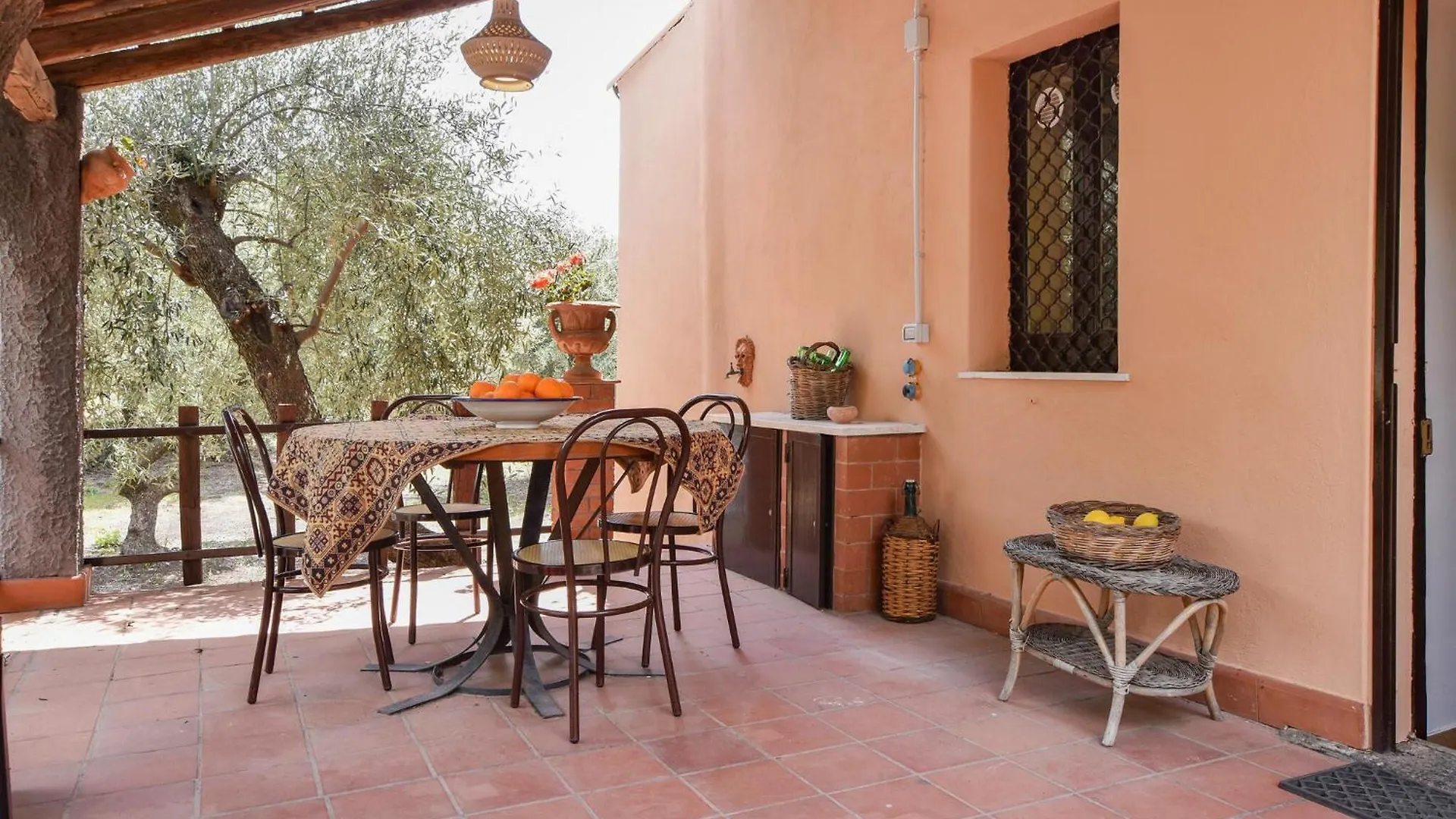 Lovely Home In Ragalna With House A Mountain View